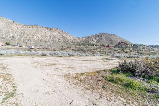 5668 Eaglestone, Phelan, CA 92371