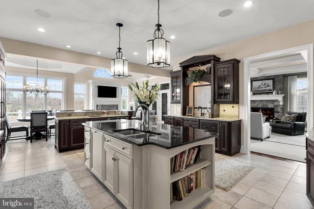 13615 FOX STREAM WAY, West Friendship, MD 21794