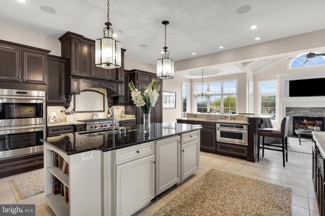 13615 FOX STREAM WAY, West Friendship, MD 21794