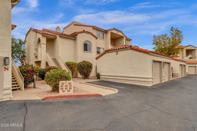 10080 E MOUNTAINVIEW LAKE Drive 244, Scottsdale, AZ 85258