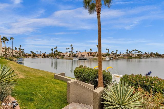 10080 E MOUNTAINVIEW LAKE Drive 244, Scottsdale, AZ 85258