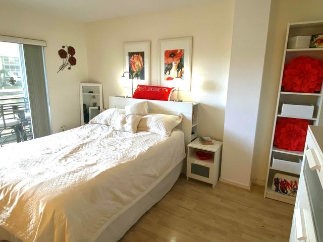 2616 N Garden Drive 204, Lake Worth, FL 33461