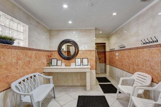 2616 N Garden Drive 204, Lake Worth, FL 33461