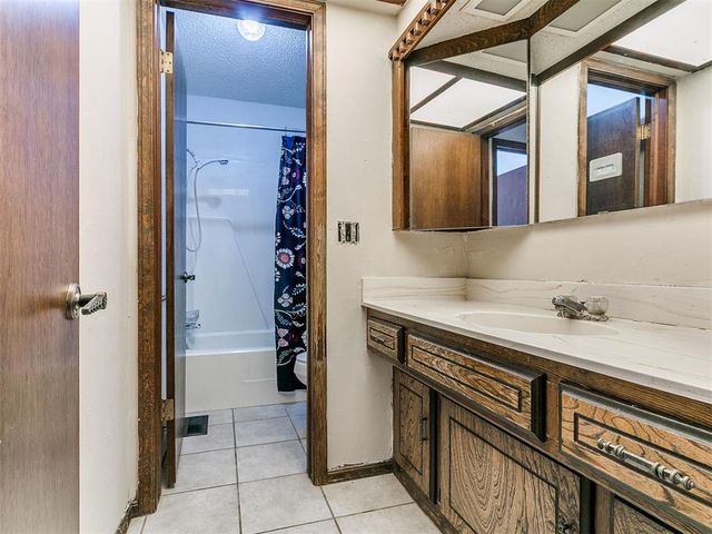 7101 Skylark Lane, Oklahoma City, OK 73162