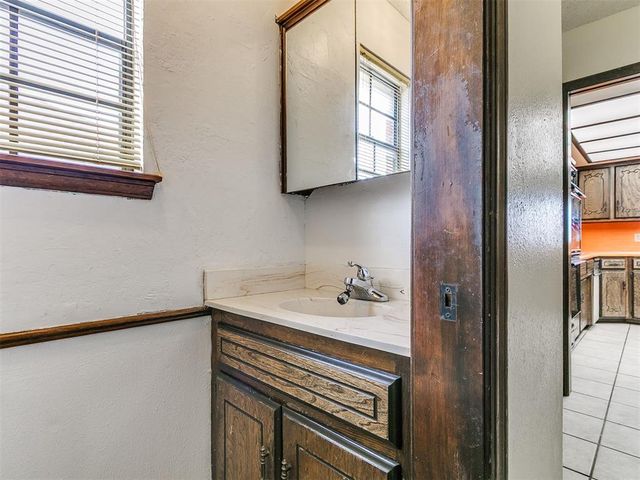 7101 Skylark Lane, Oklahoma City, OK 73162