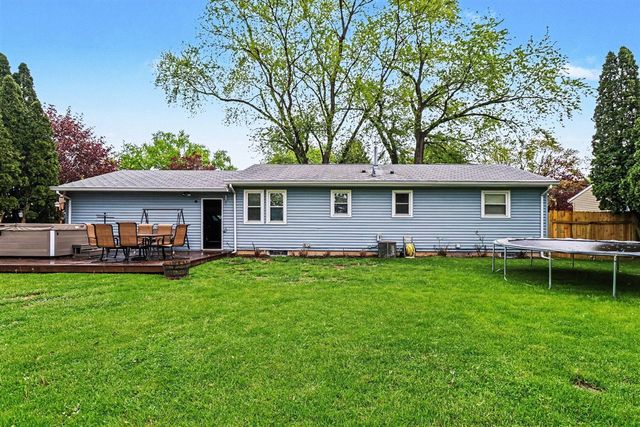 1433 Carter Street, Kalamazoo, MI 49048