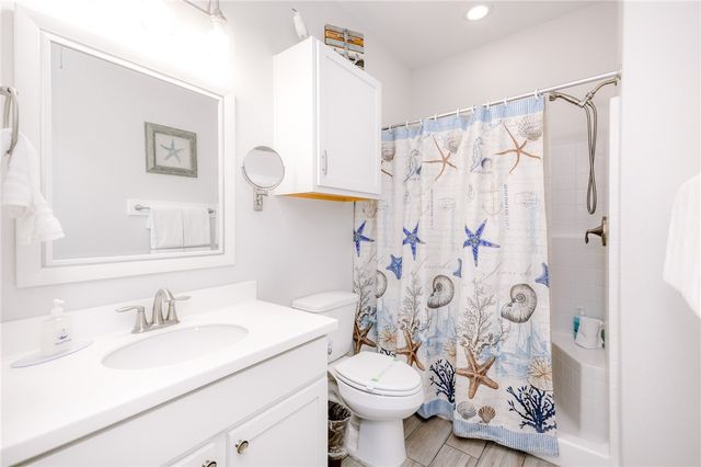 1813 S 11th St 502, Port Aransas, TX 78373