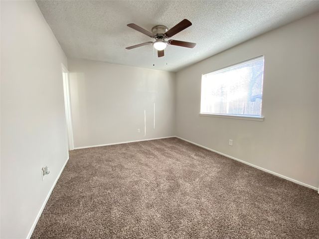 1217 Neptune Drive, Cedar Hill, TX 75104