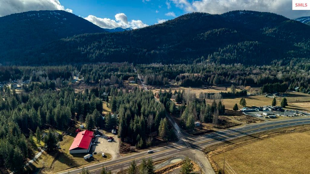 64 W Bronx, Ponderay, ID 83864 photo 3