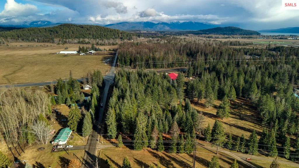 64 W Bronx, Ponderay, ID 83864 photo 7