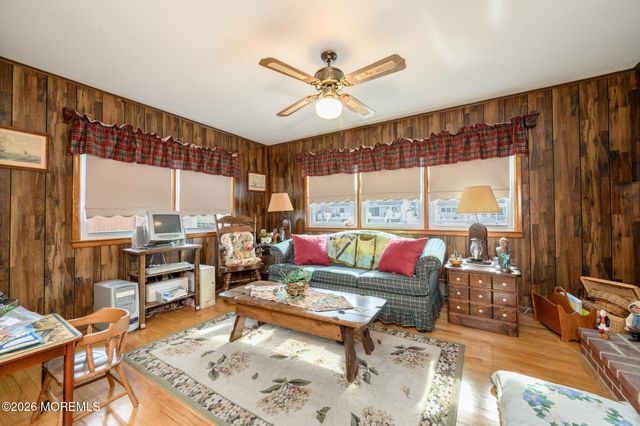 613 Winthrop Drive, Forked River, NJ 08731