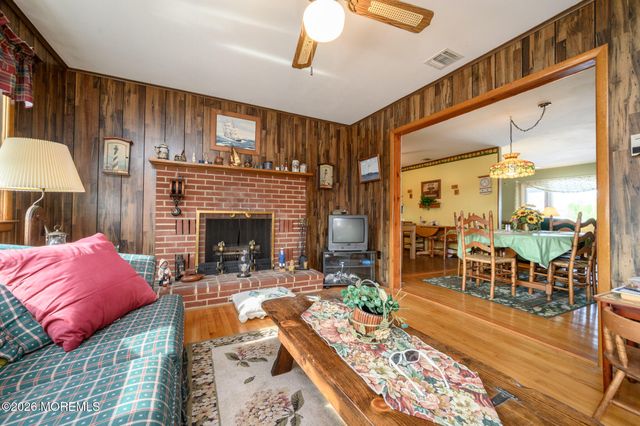 613 Winthrop Drive, Forked River, NJ 08731