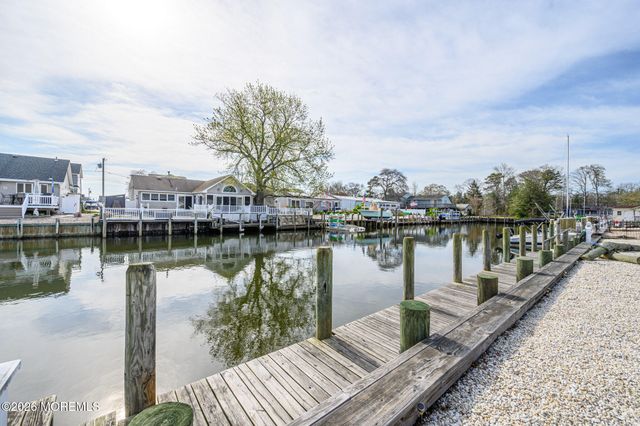 613 Winthrop Drive, Forked River, NJ 08731