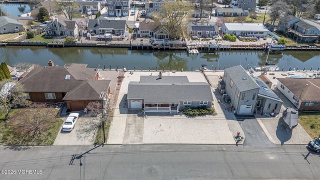 613 Winthrop Drive, Forked River, NJ 08731