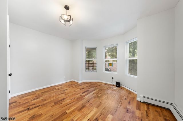 63 S 7Th St, Newark City, NJ 07107