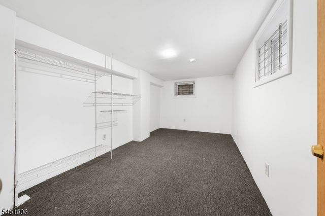 63 S 7Th St, Newark City, NJ 07107