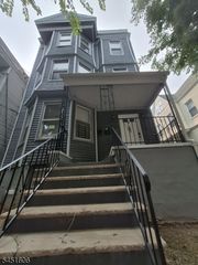 63 S 7Th St, Newark City, NJ 07107