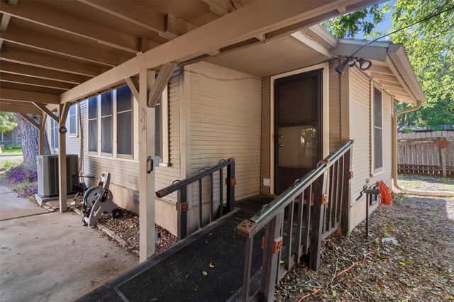 500 E 42nd ST, Austin, TX 78751