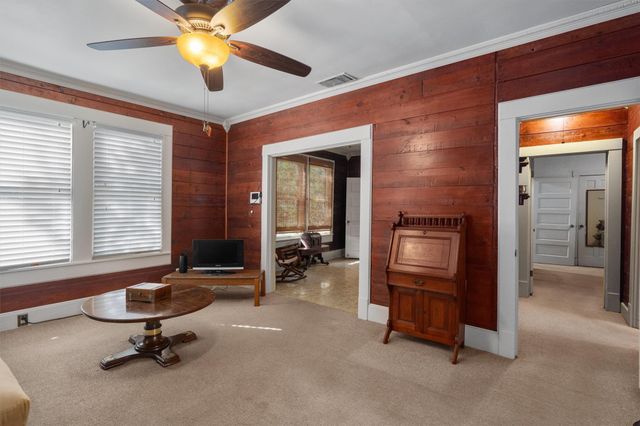 500 E 42nd ST, Austin, TX 78751