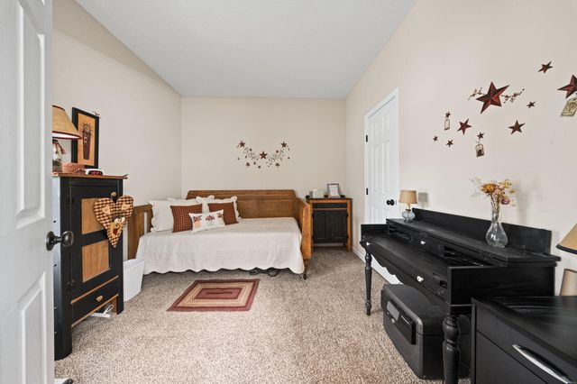 1704 Braeburn Court, Florence, KY 41042