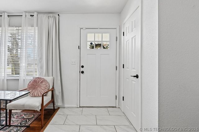 1009 S Elm Place, Broken Arrow, OK 74012