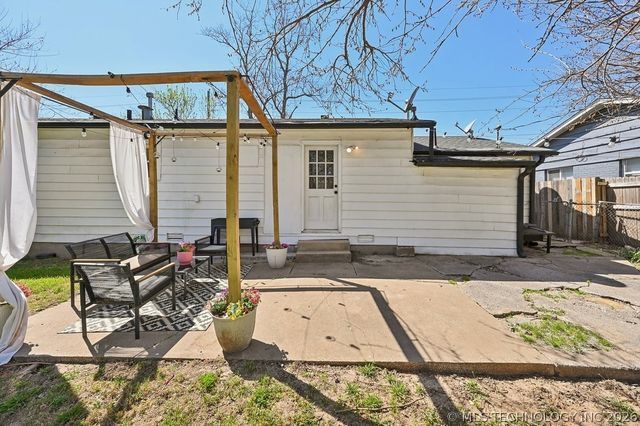 1009 S Elm Place, Broken Arrow, OK 74012