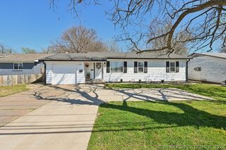 1009 S Elm Place, Broken Arrow, OK 74012