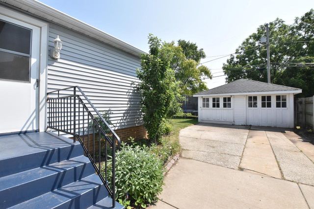 1025 Arthur AVENUE, Racine, WI 53405