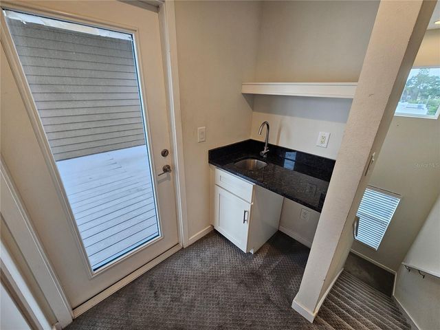 339 8TH STREET N, St Petersburg, FL 33701