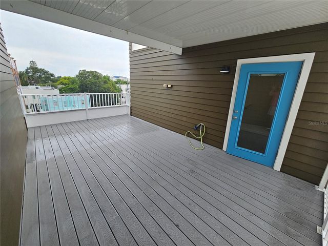 339 8TH STREET N, St Petersburg, FL 33701