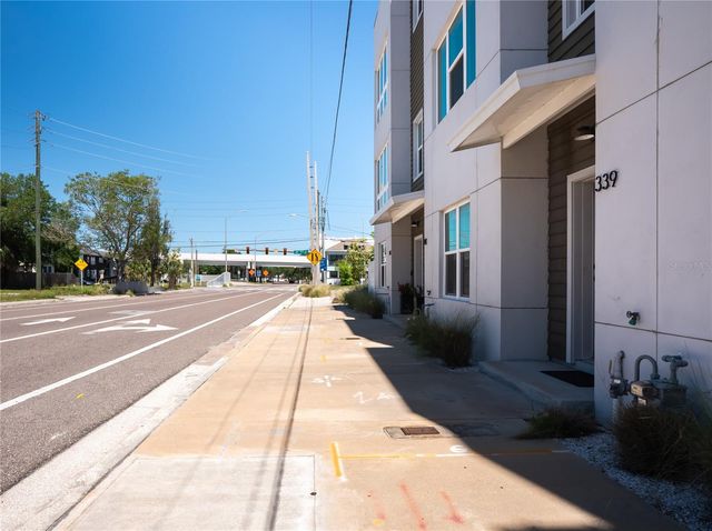339 8TH STREET N, St Petersburg, FL 33701