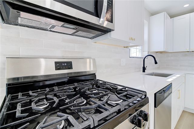 14 Robin Street, Providence, RI 02908