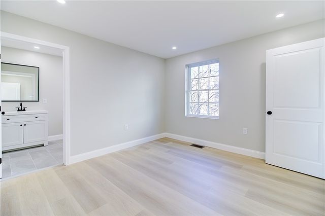 14 Robin Street, Providence, RI 02908