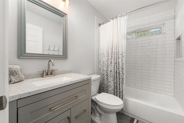 4928 SW 63RD COURT, Gainesville, FL 32608
