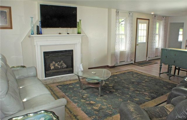 11 Corwin Street, Cazenovia, NY 13035
