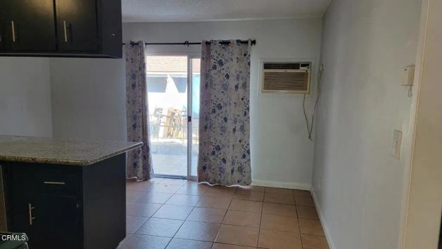 153 W Cascade Drive D, Rialto, CA 92376