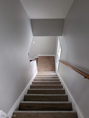 19450 McCracken Road, Maple Heights, OH 44137