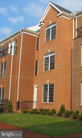 705 VESTAL ST, Woodbridge, VA 22191