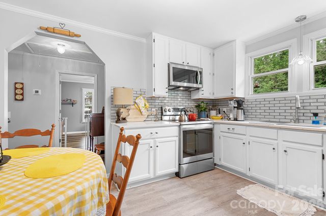 2201 Jackson Street, Belmont, NC 28012