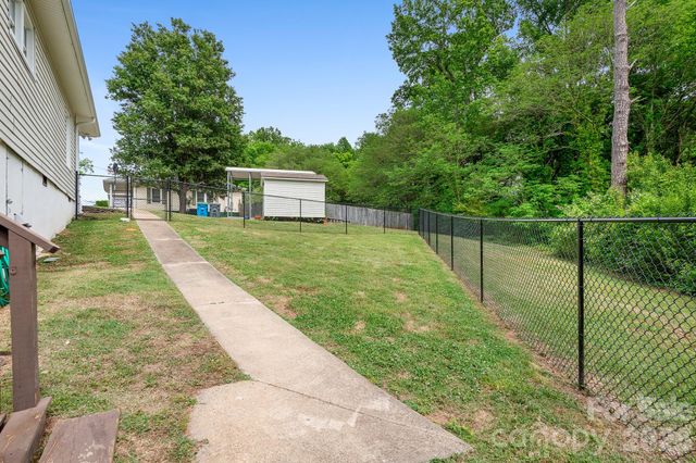 2201 Jackson Street, Belmont, NC 28012