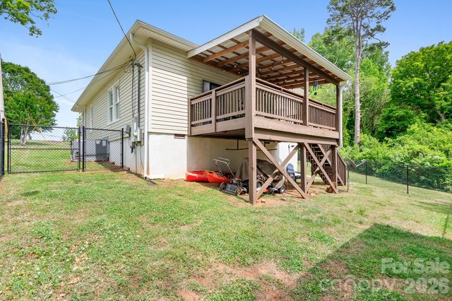 2201 Jackson Street, Belmont, NC 28012