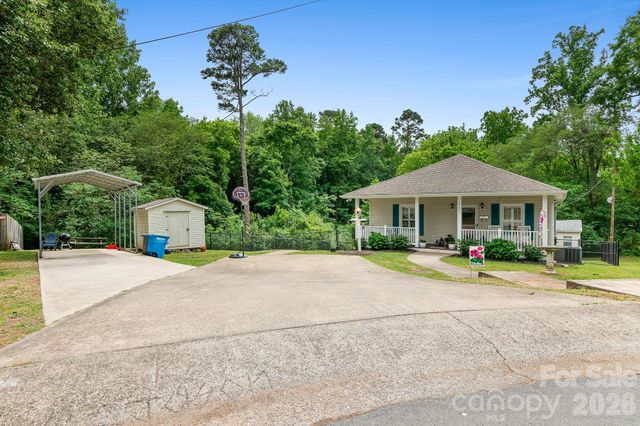 2201 Jackson Street, Belmont, NC 28012