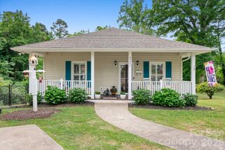 2201 Jackson Street, Belmont, NC 28012