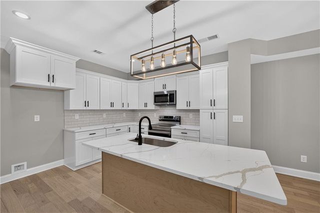 1717 Hilton Ridge Court, Lithonia, GA 30058