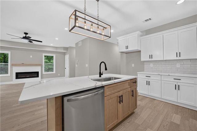 1717 Hilton Ridge Court, Lithonia, GA 30058