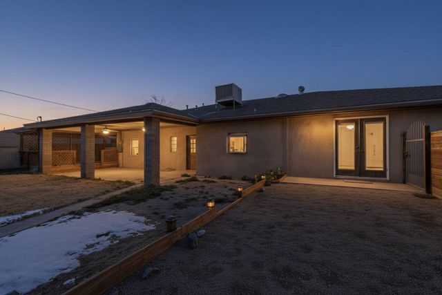 202 Placitas Road NE, Albuquerque, NM 87107