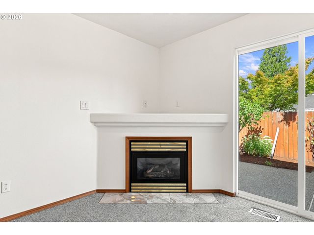 5035 Se OGDEN St, Portland, OR 97206