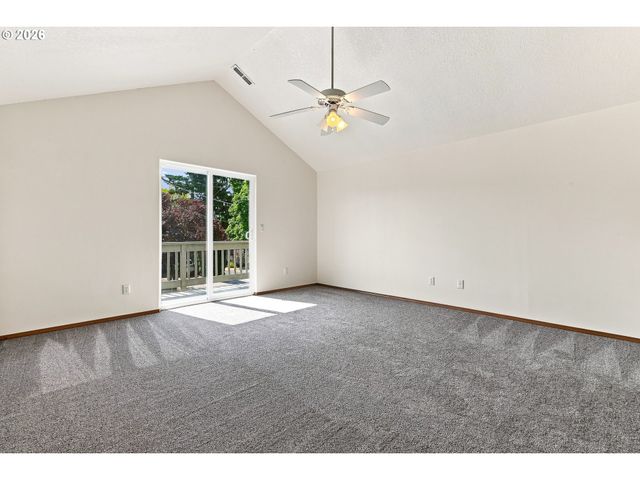 5035 Se OGDEN St, Portland, OR 97206