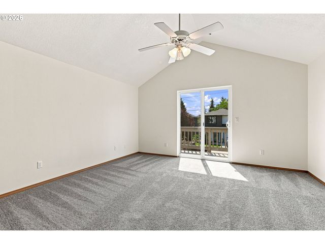 5035 Se OGDEN St, Portland, OR 97206