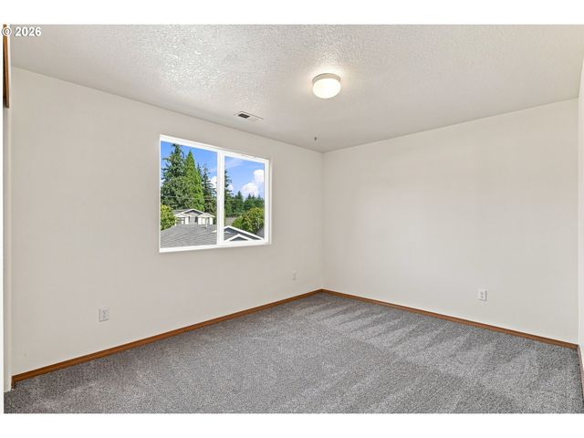 5035 Se OGDEN St, Portland, OR 97206